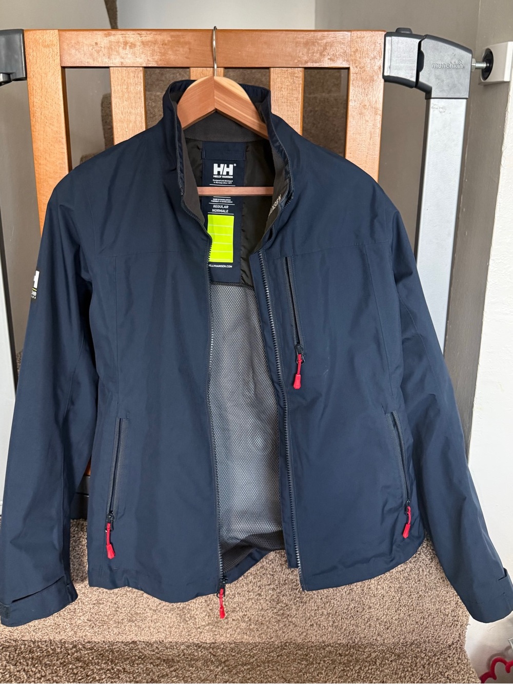 NWOT Helly Hansen Women’s Navy Crew Sailing Rain Shell Jacket Size Medium
